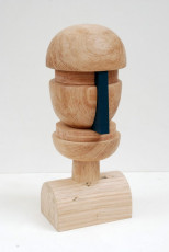 Benito XVI 2019 wood, paint