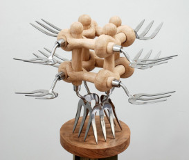 Reliquary II 2016 oak, steel