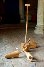 Noguchi's Spades I, oak